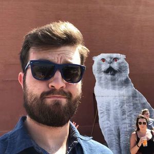 Meet your Posher, Thomas